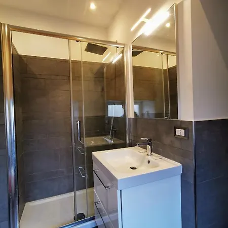 Apartment Coolhouse At Colosseo Rome