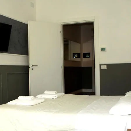 Coolhouse At Colosseo Апартаменты *